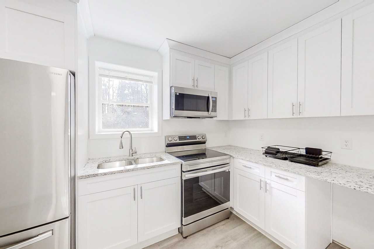 Jefferson Ave - Photo 5 of 9