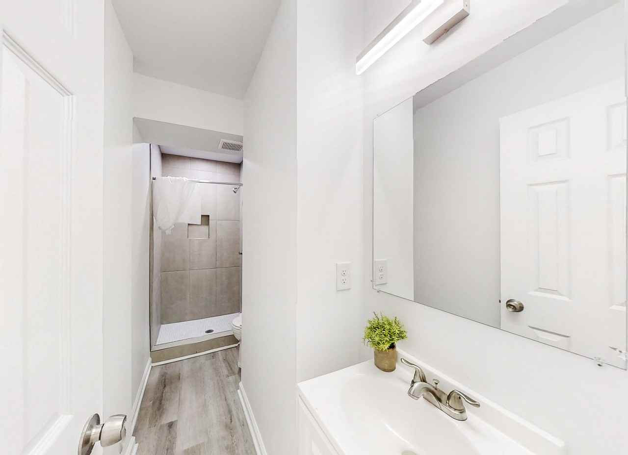 Jefferson Ave - Photo 6 of 9