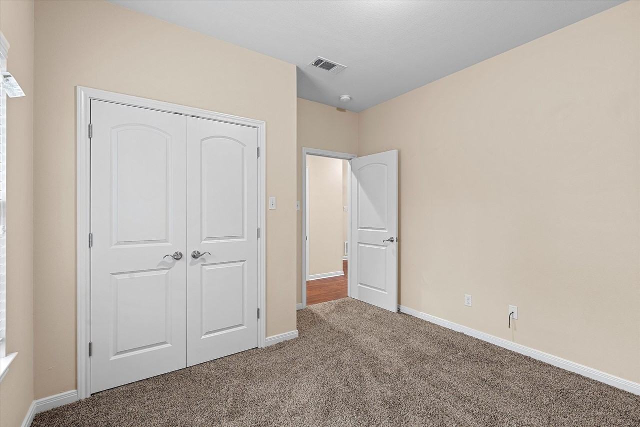 3743 Vista Cove Dr - Photo 7 of 16
