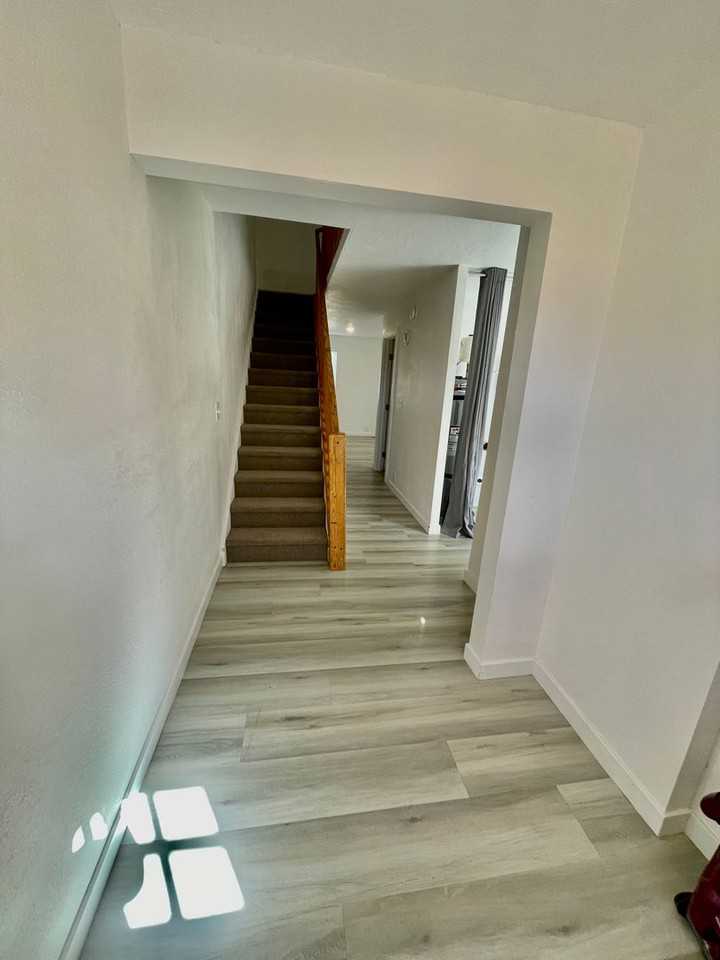 340 E Field Ave - Photo 3 of 21