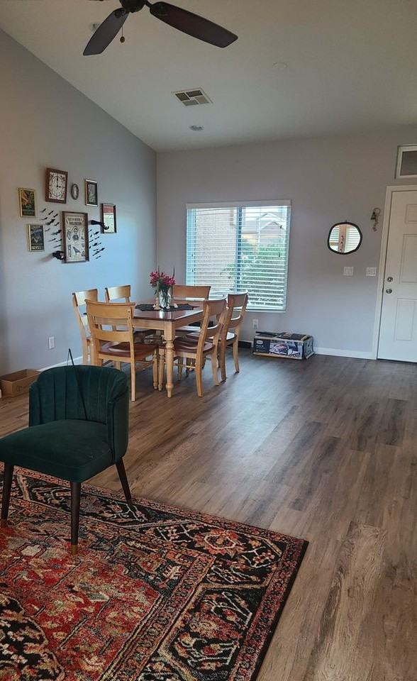 17407 N Larkspur Ln - Photo 3 of 18