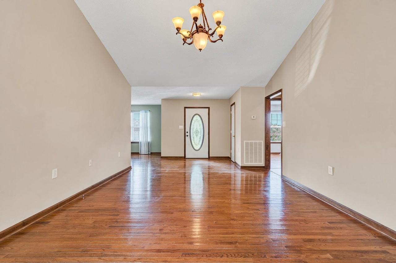 111 Chestnut Oak Dr Sw - Photo 7 of 25