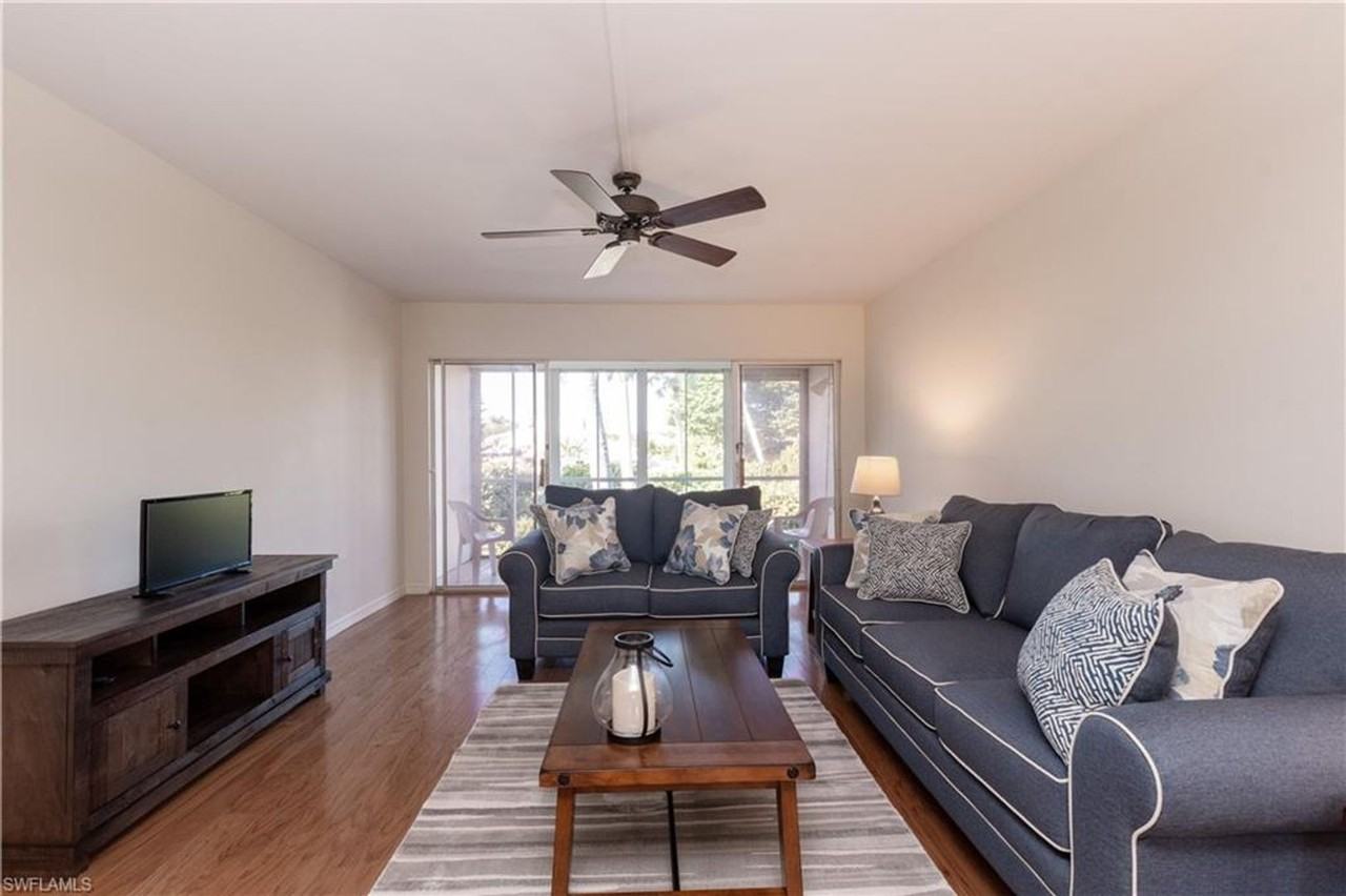 2064 Alamanda Dr #24 - Photo 2 of 12