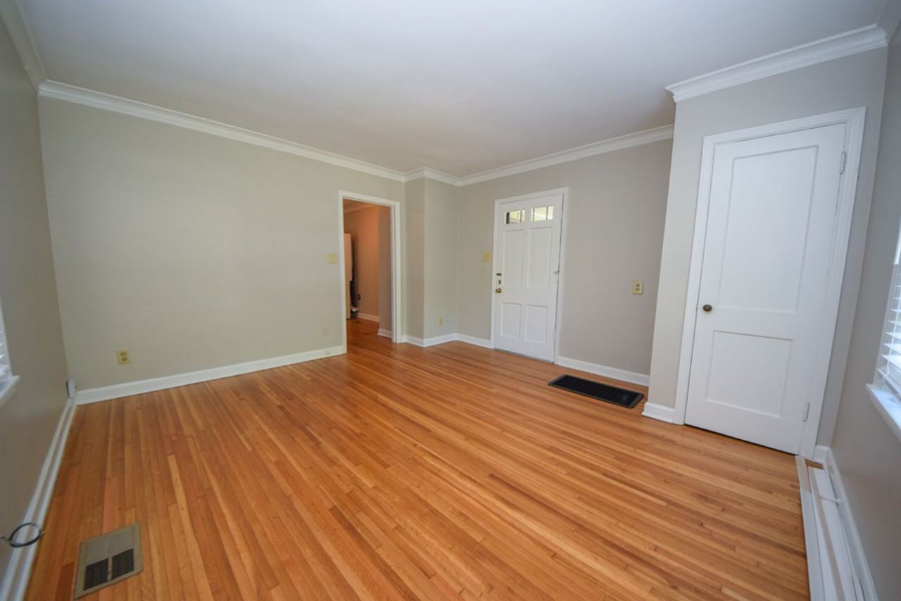 215 Marne St - Photo 2 of 17