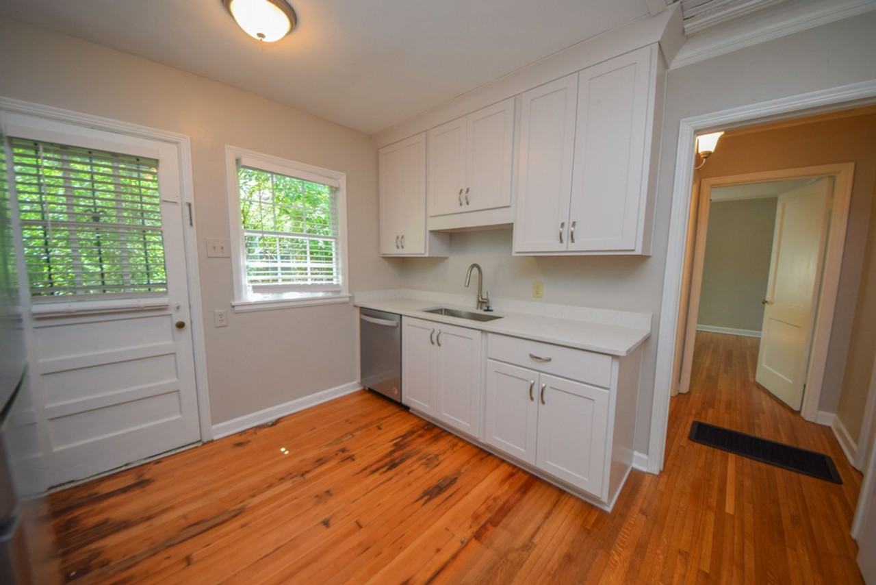 215 Marne St - Photo 6 of 17