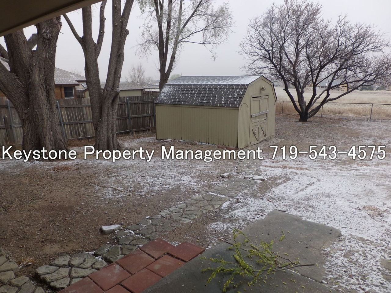 879 & 881 S. Bellflower Drive Apartments in Pueblo West, CO 81007 Zumper