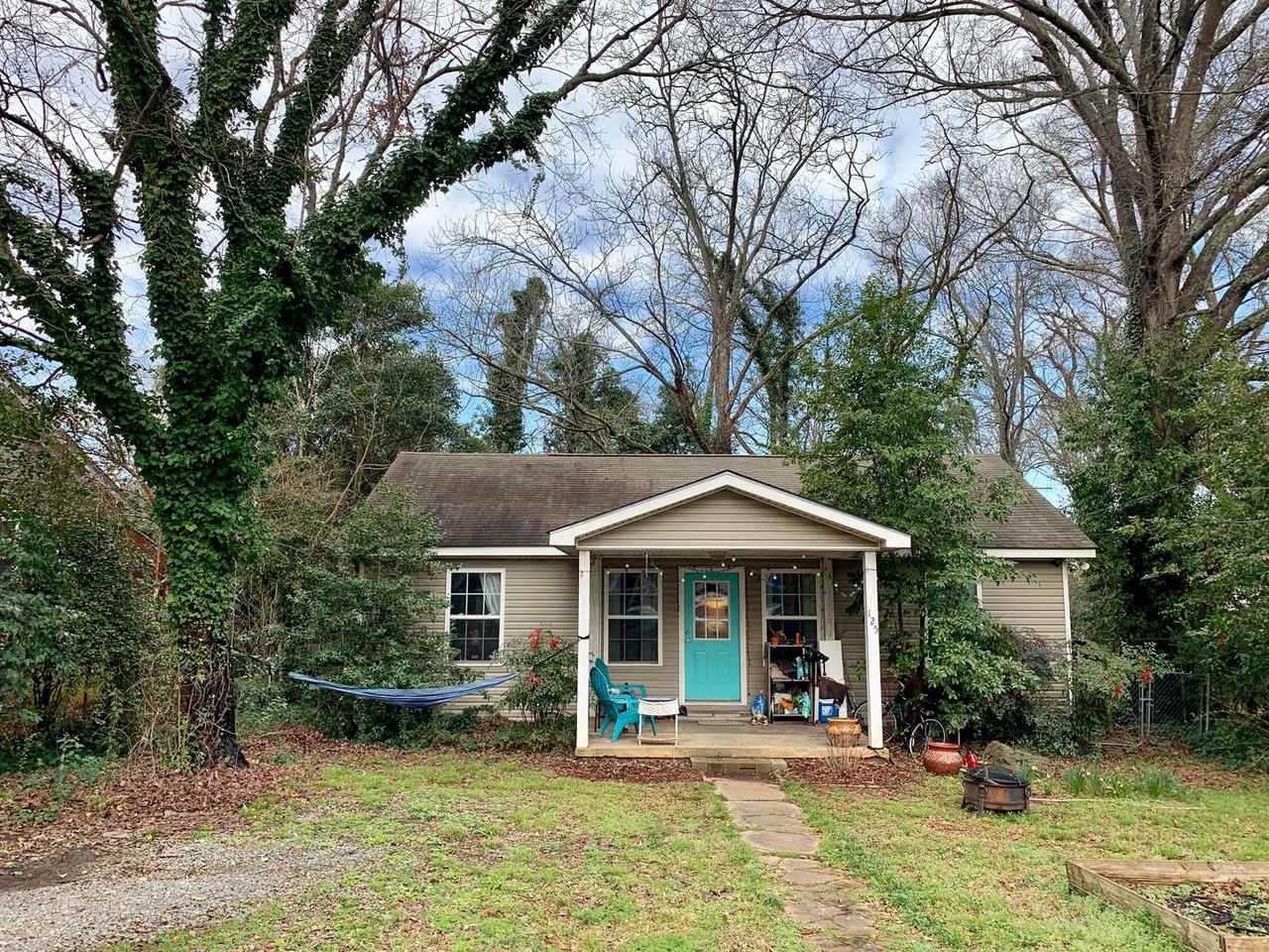 125 Sylvia Cir - Photo 3 of 33