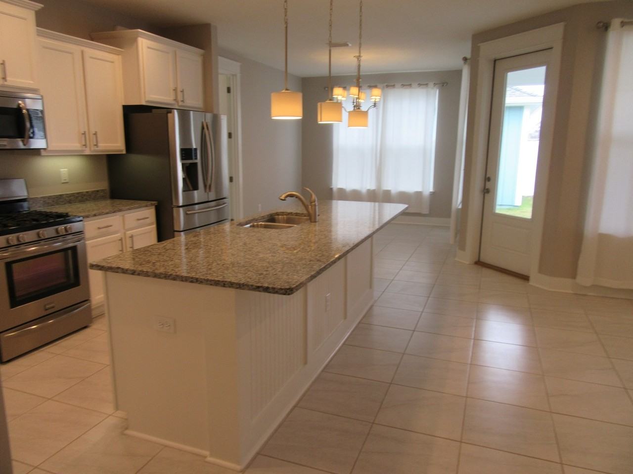 1117 Blazing Star St - Photo 3 of 20