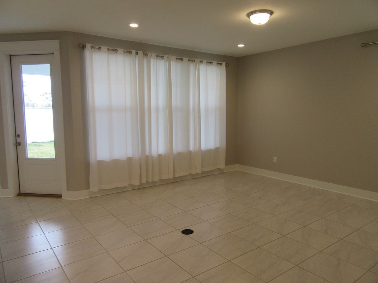 1117 Blazing Star St - Photo 5 of 20