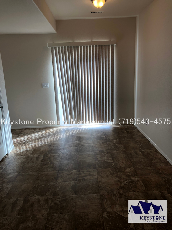 2022 Oneal Cir - Photo 2 of 25