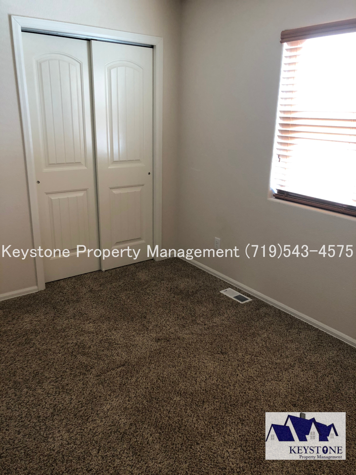 2022 Oneal Cir - Photo 5 of 25