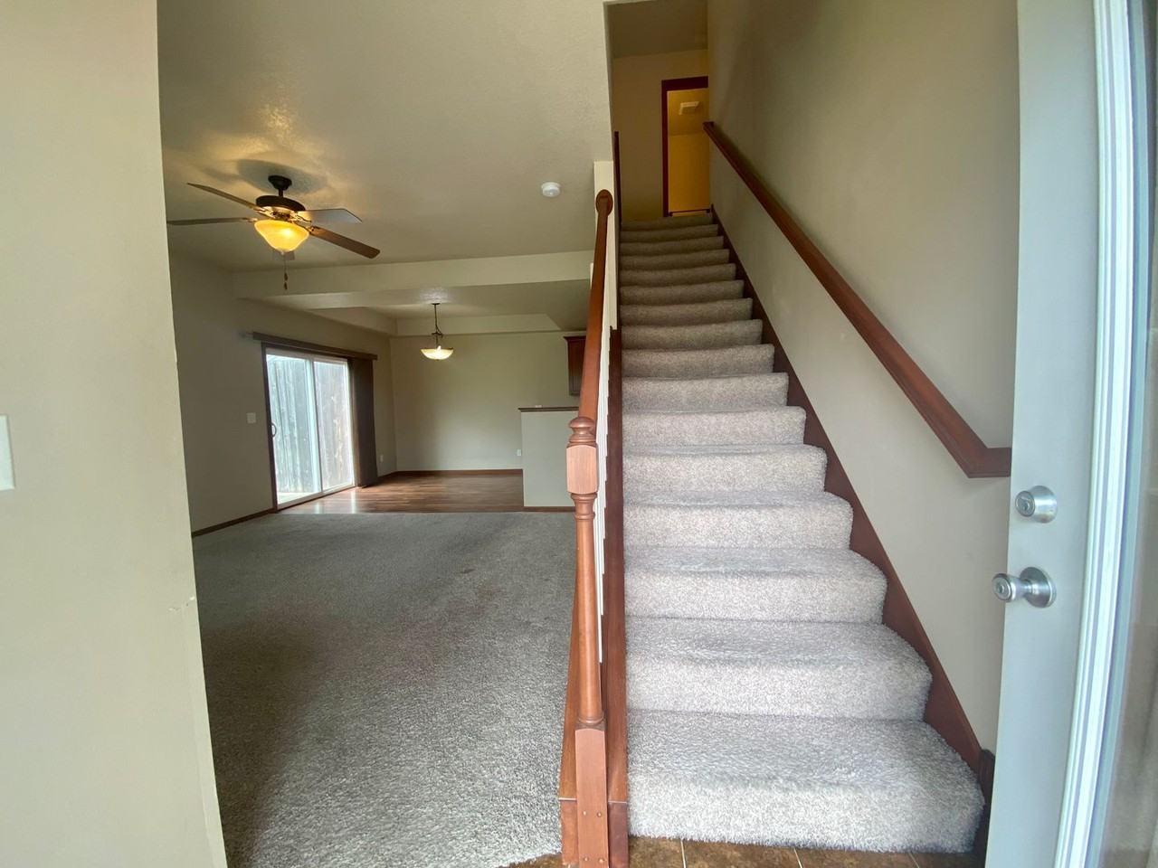 1599 Burr Dr - Photo 2 of 23