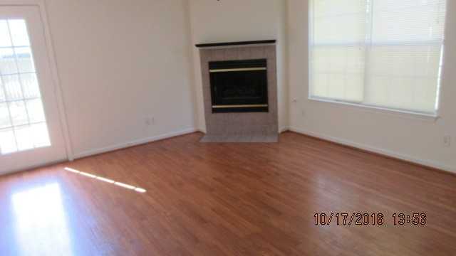 113 Amelia Ct - Photo 6 of 23