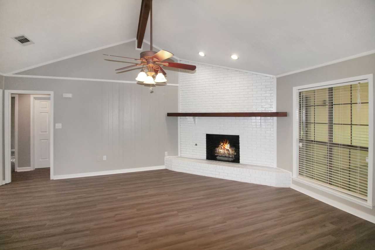 135 Ridge Cv - Photo 3 of 22