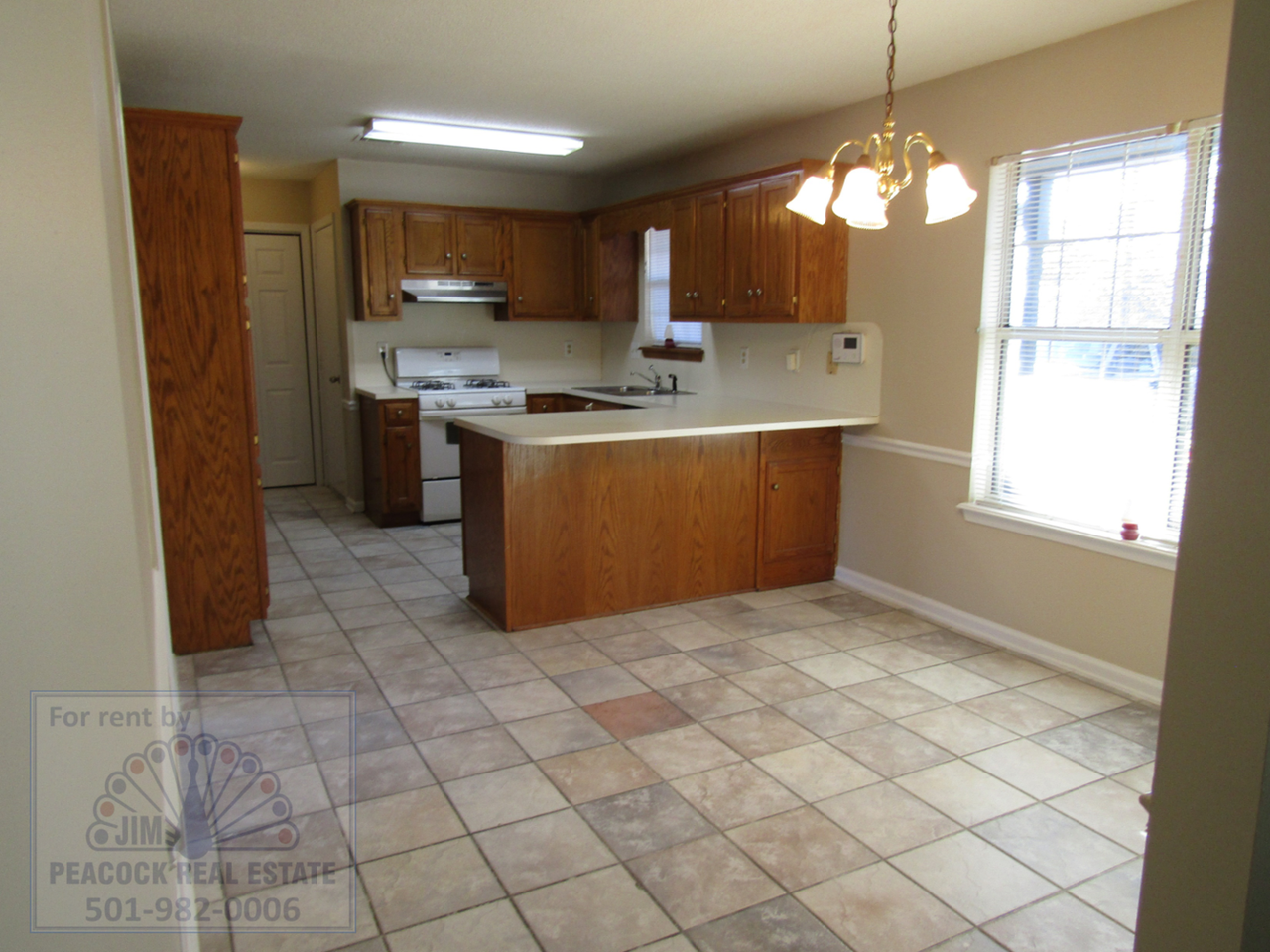 29 Burns Dr - Photo 4 of 25