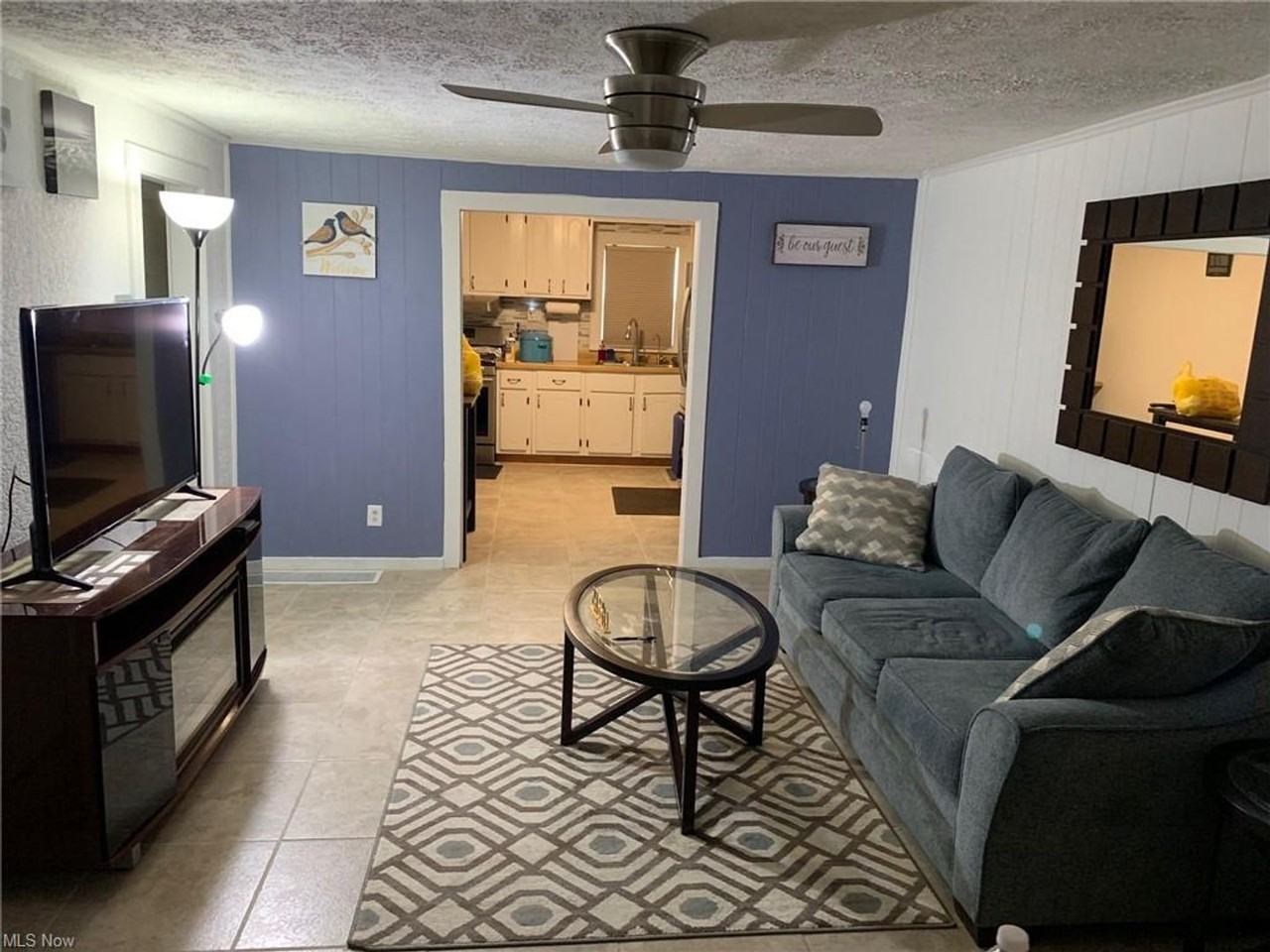 2512 Nash St - Photo 3 of 8