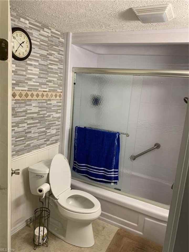 2512 Nash St - Photo 6 of 8