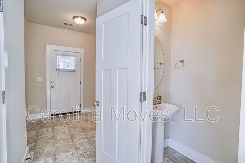 449 Pangel Ln - Photo 2 of 15