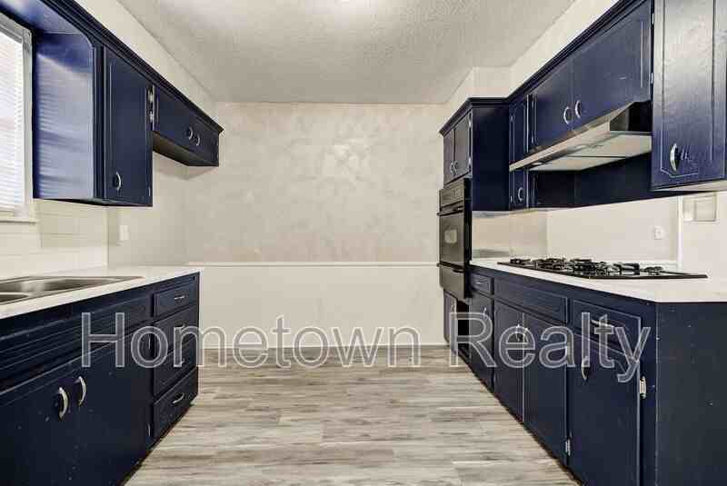 333 Nw 90th St - Photo 6 of 28