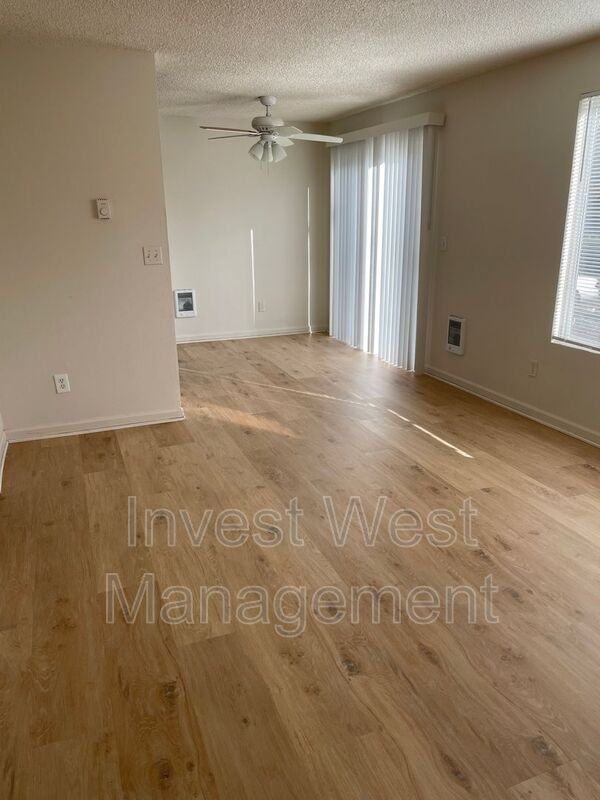 2731 H St #2731 - Photo 2 of 8