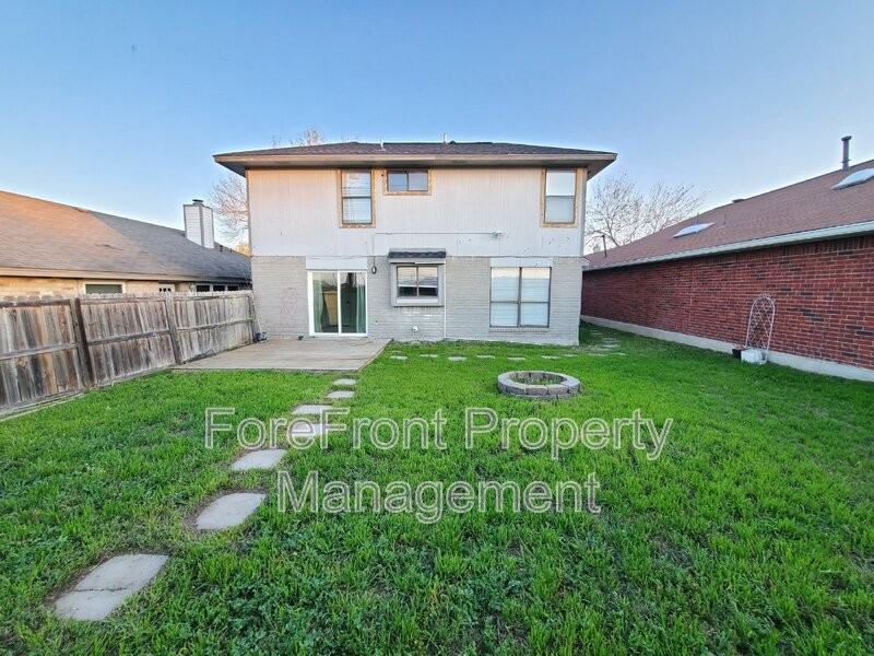 11435 Bald Mountain Drive - Photo 3 of 36