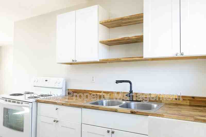 45 Scruggs St #D - Photo 6 of 15