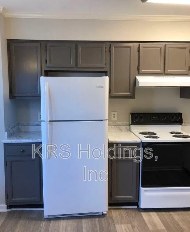 5059 Avenida Del Sol Dr - Photo 4 of 29