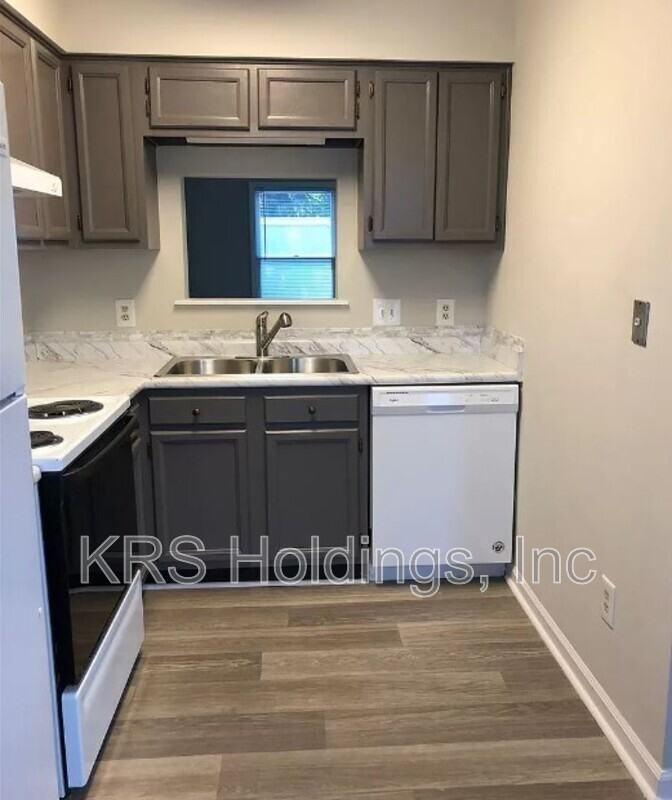 5059 Avenida Del Sol Dr - Photo 7 of 29