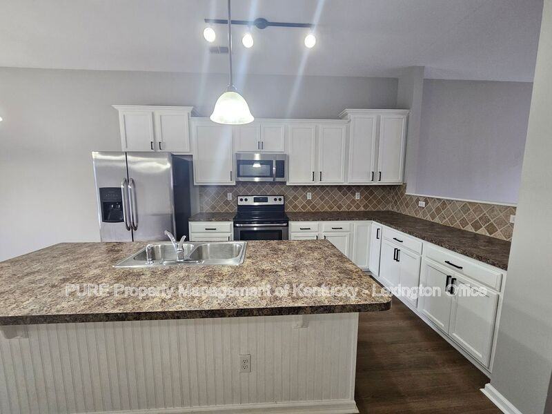 688 Estrella Dr - Photo 7 of 23