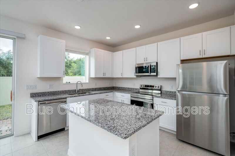 34202 Rogallo Ln - Photo 5 of 33