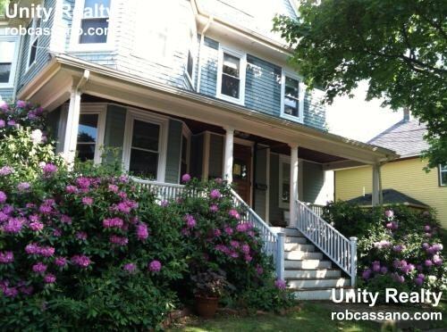 Florence St #2, Melrose, MA 02176 - 3 Bedroom Apartment for Rent ...