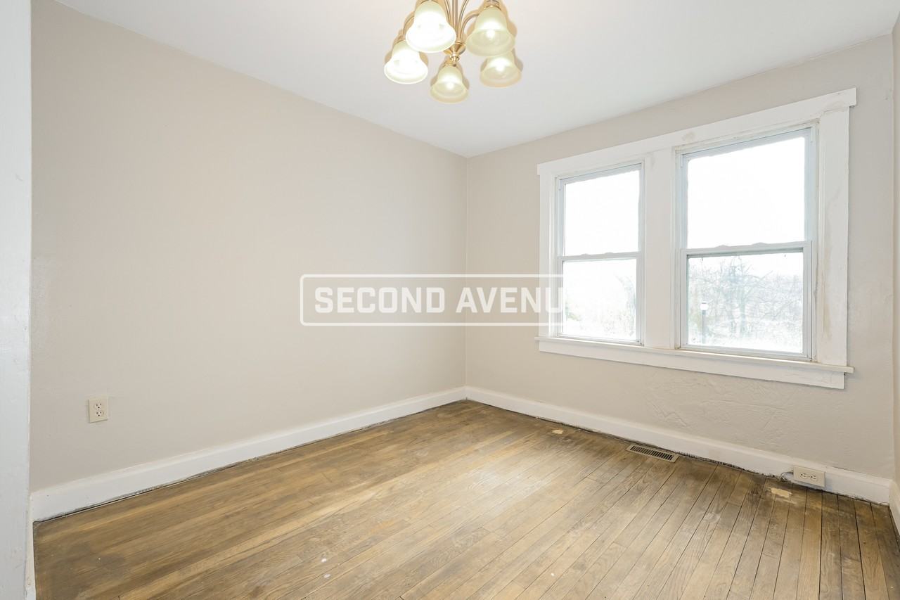 513 Kentucky Ave - Photo 6 of 18