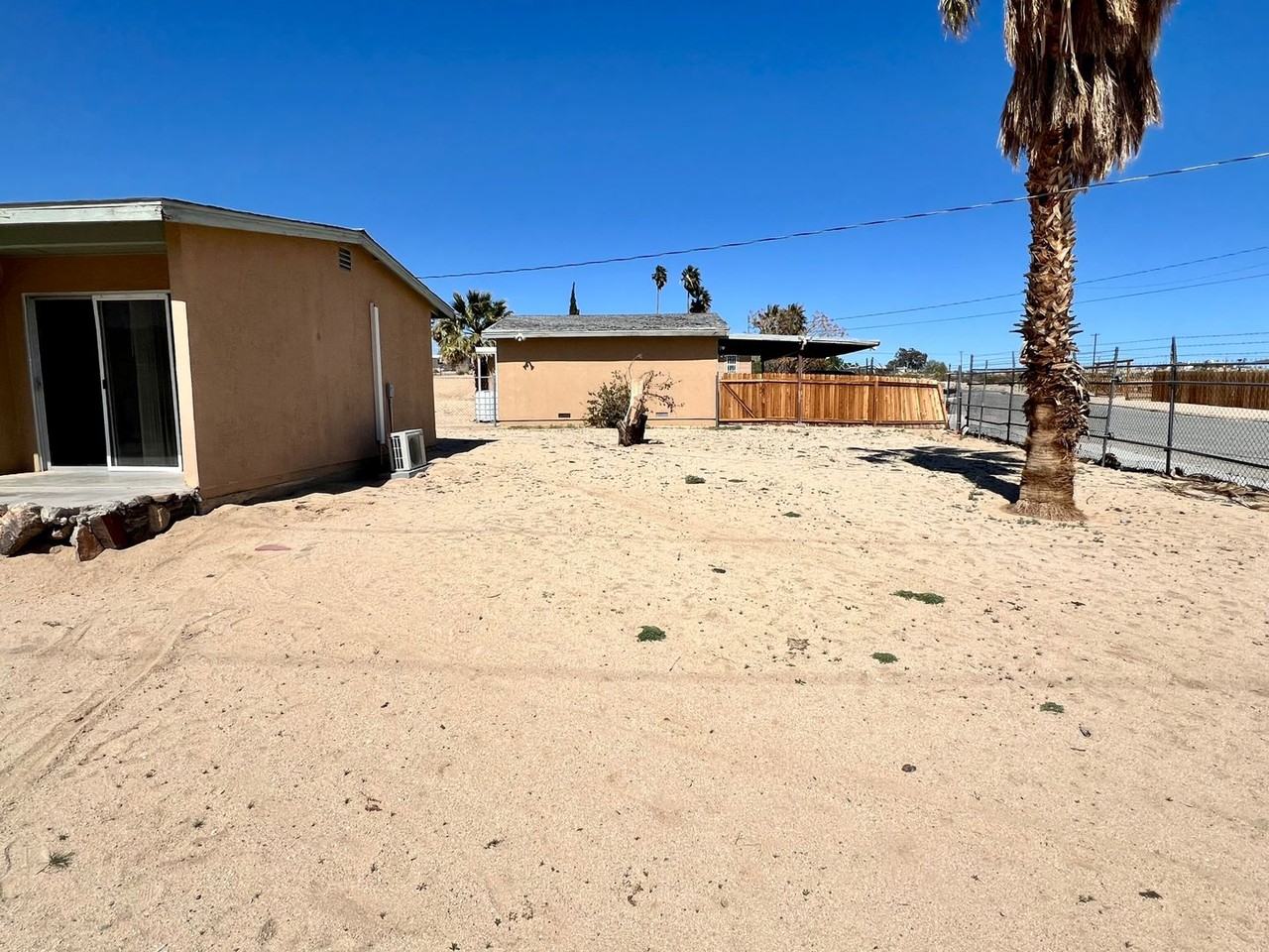 73223 Sunnyvale Dr - Photo 2 of 14