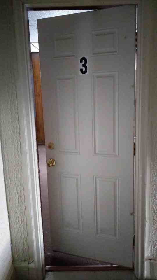 401-403 Arch St - Photo 2 of 15