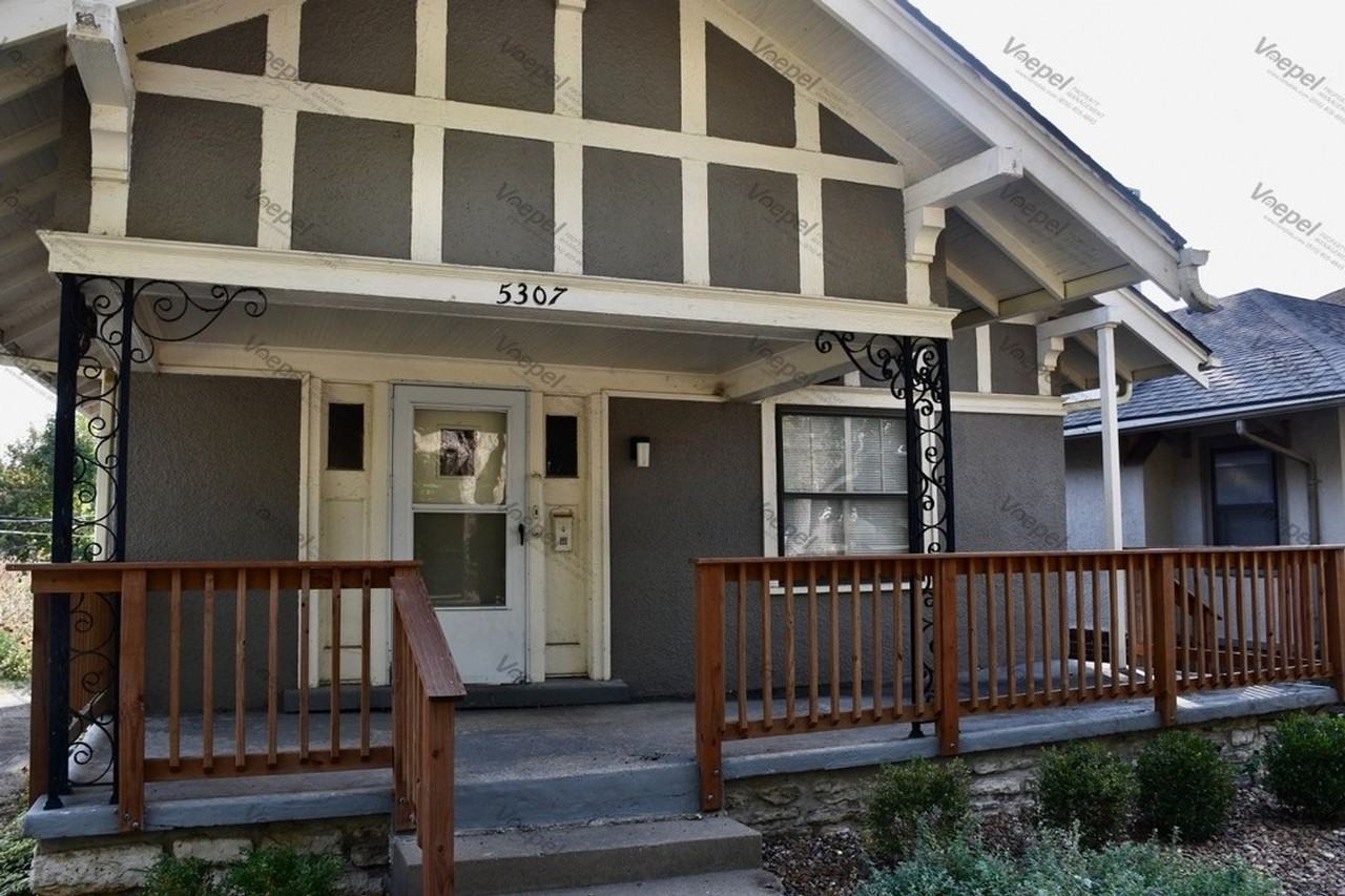 5307 Harrison St - Photo 2 of 12