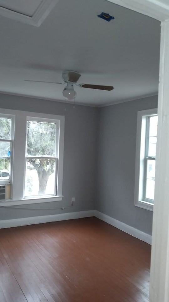 3800 6th St - Photo 3 of 10