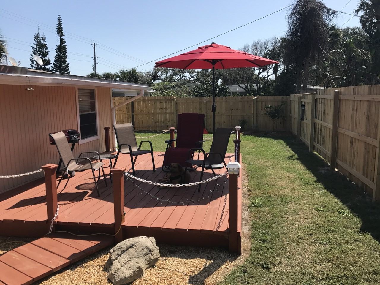 4650 Saxon Dr - Photo 3 of 12