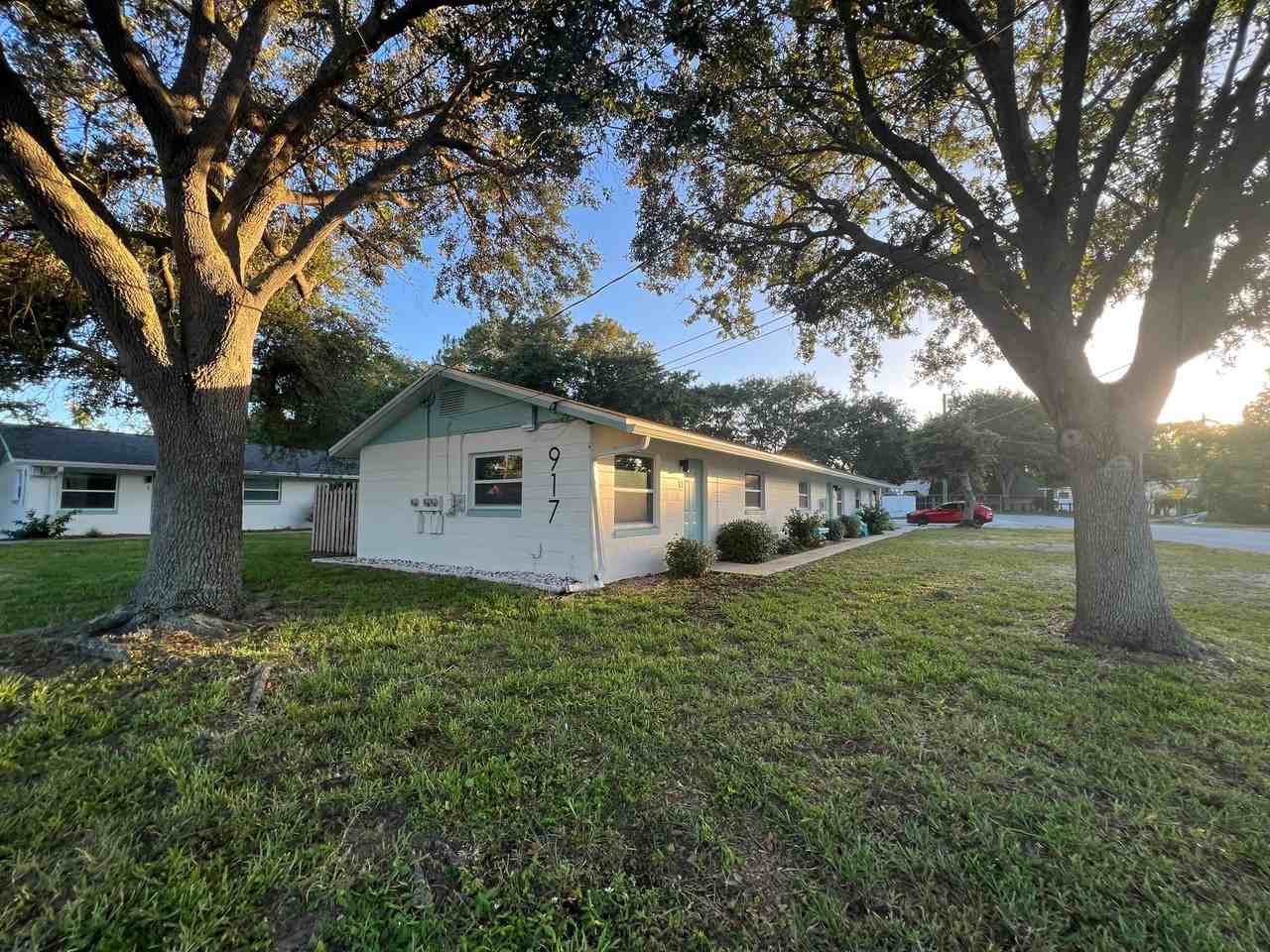 Orange Apartments - Photo 2 of 4