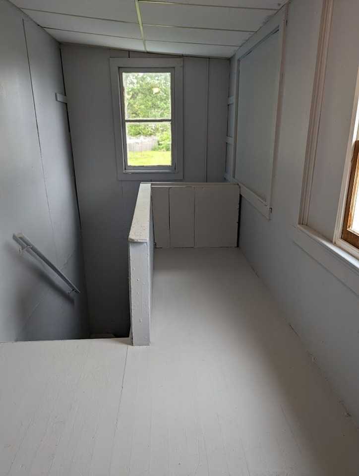 1313 Floyd Avenue - Photo 2 of 18