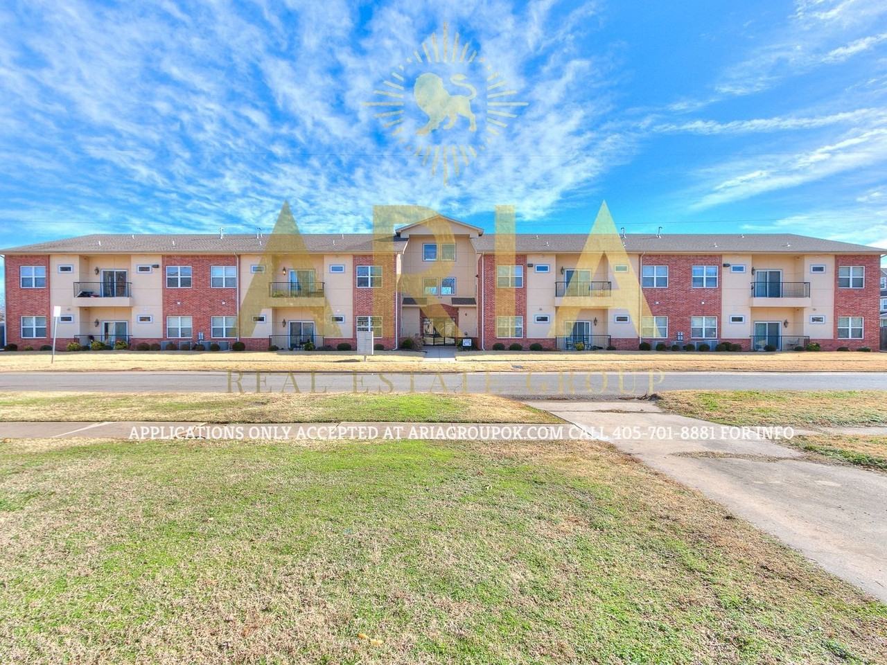 715 715 Monnett Ave - Monnett - Pre Lease Only - Photo 2 of 26