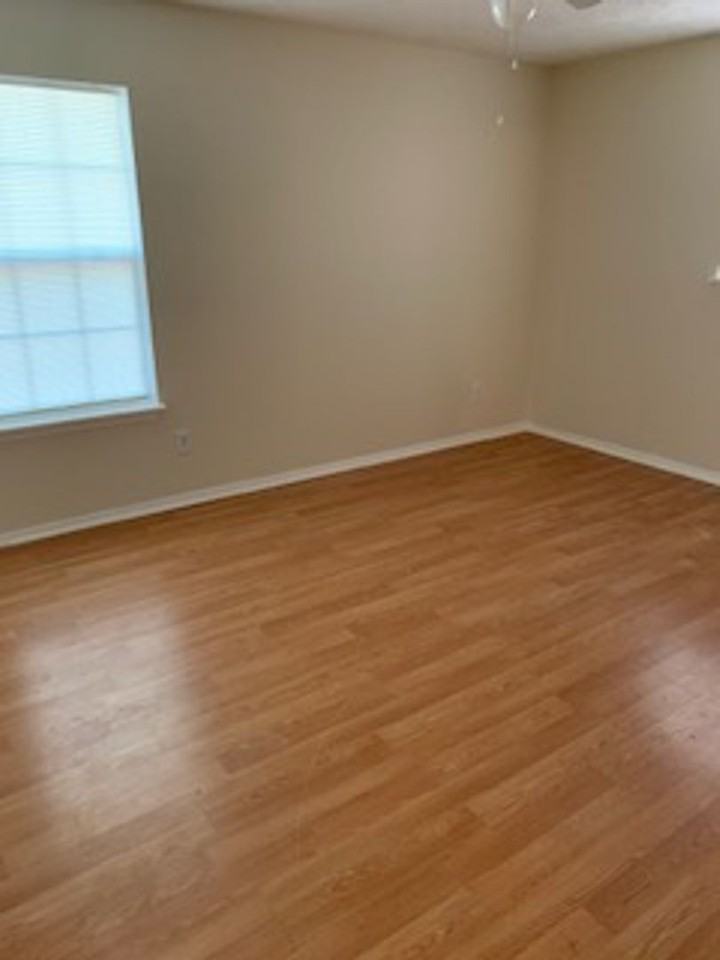 4676 Mike Padgett Hwy - Photo 4 of 17