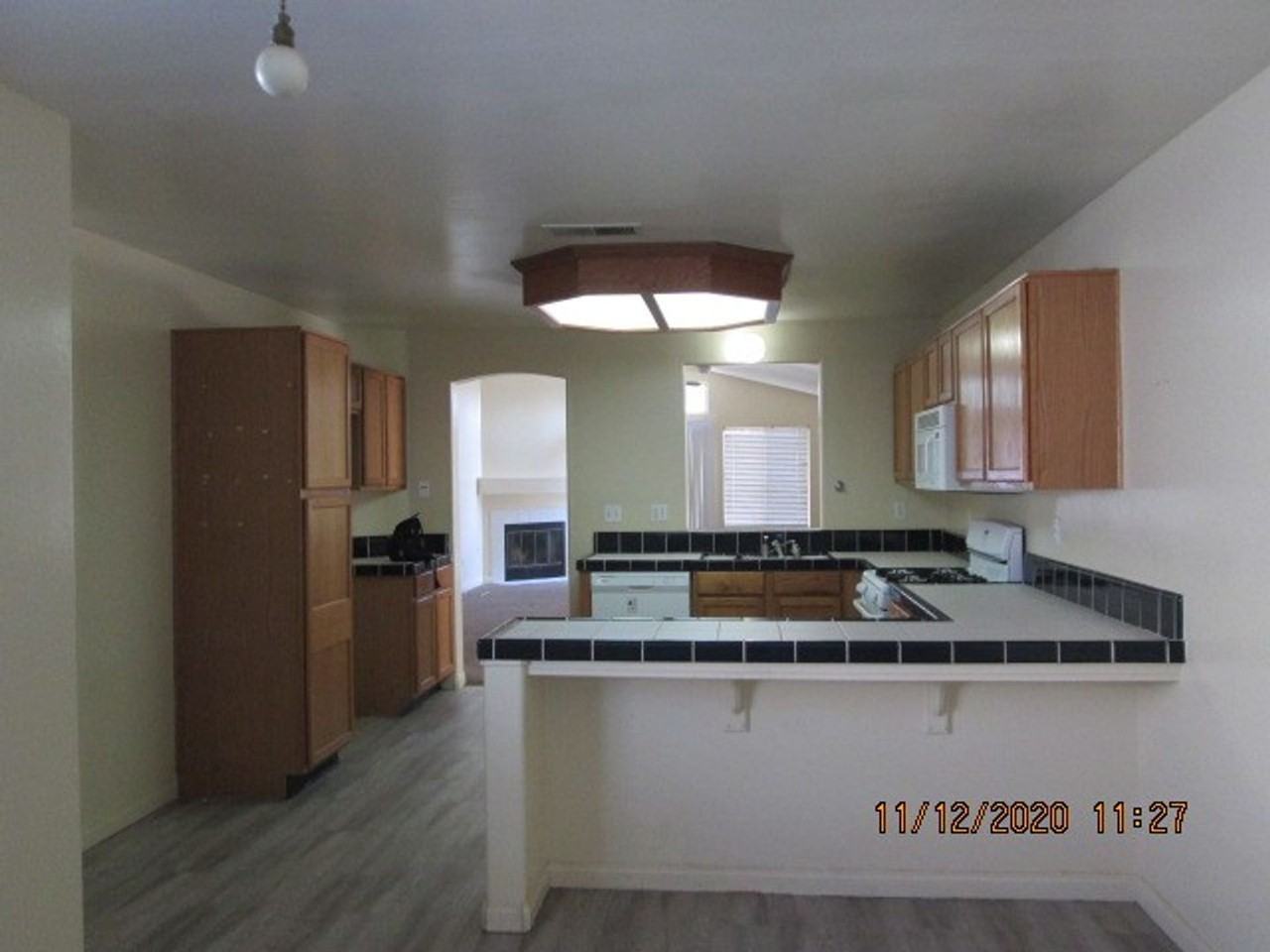 2910 Colville Ave - Photo 4 of 8
