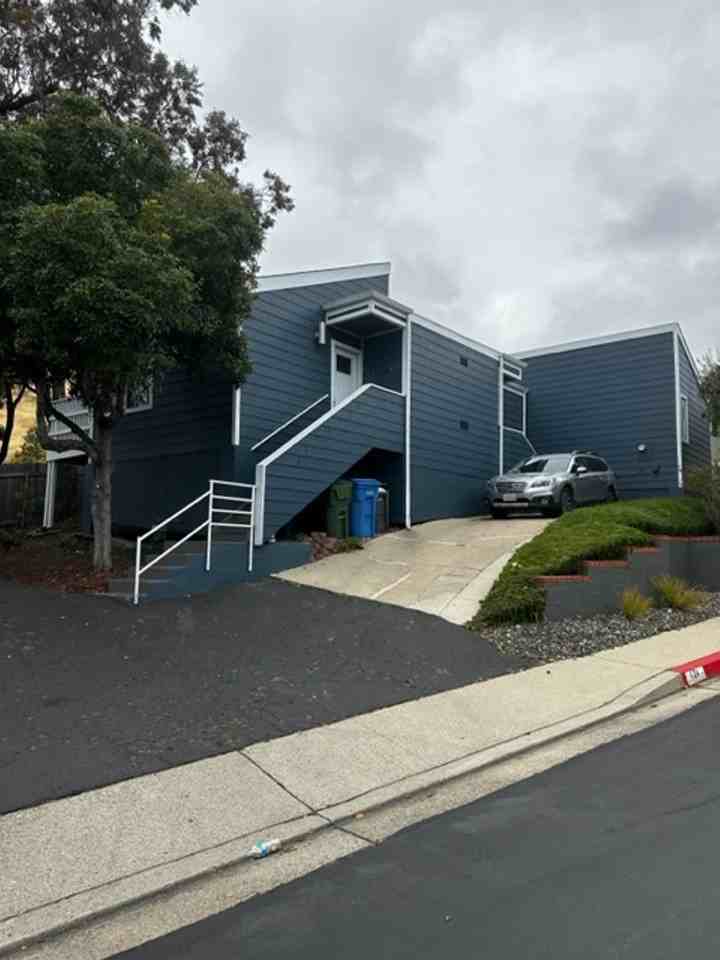 124 Fontana Ave - Photo 2 of 13