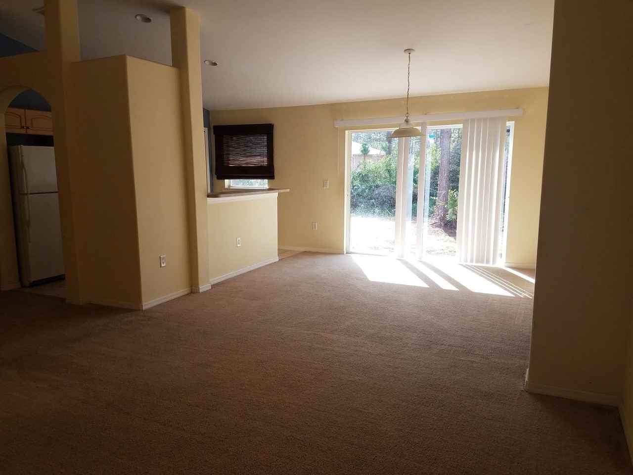 3213 22nd St W - Photo 3 of 9