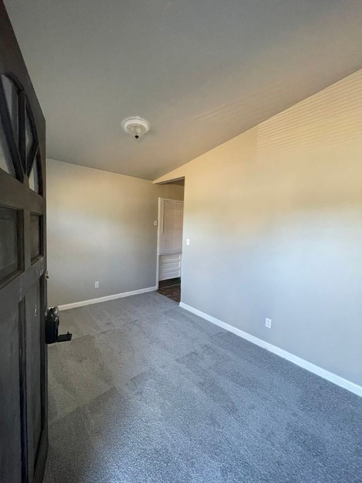 8952 Castle Blvd #1 - Photo 2 of 13