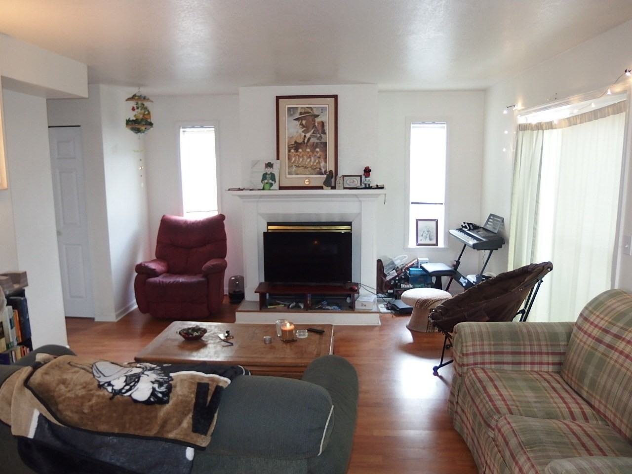 562 Deer Meadow Ct - Photo 2 of 8