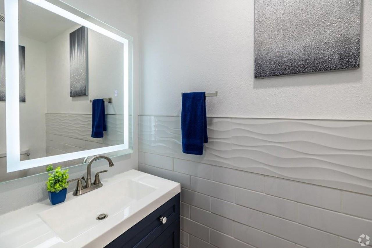 Casa Del Parque Luxury Apartments - Photo 4 of 41