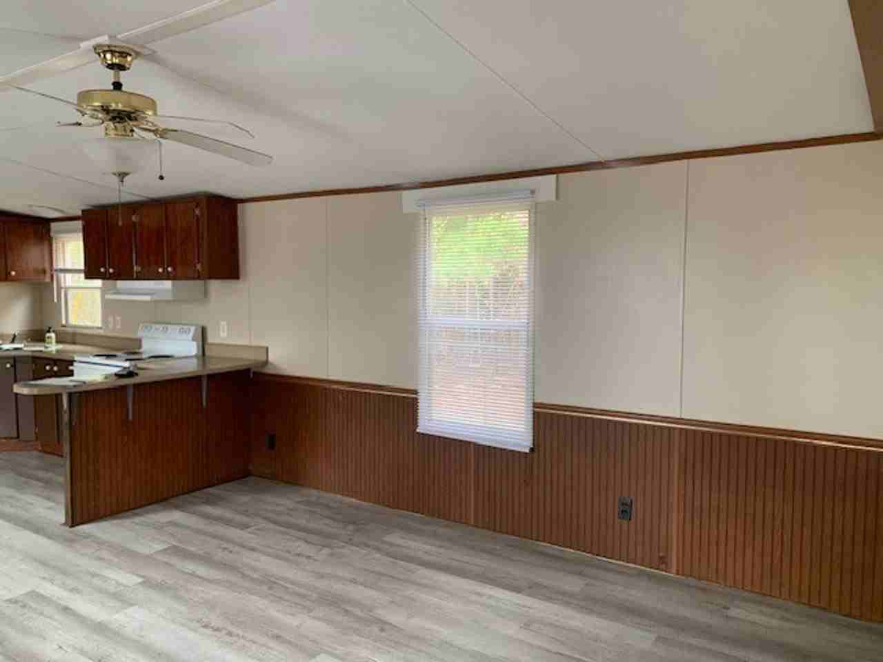 2971 Burgaw Hwy - Photo 2 of 14