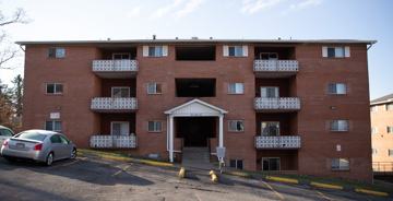 featured image of 883 E Everly St #15