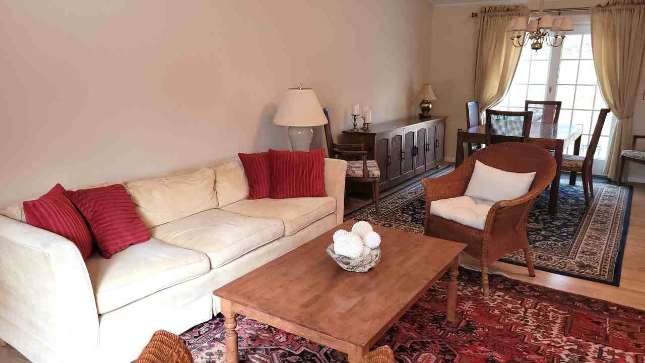 19 Oakview Dr #19 - Photo 3 of 17